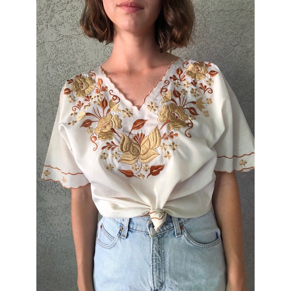 Vintage 7s Floral Embroidered Blouse 